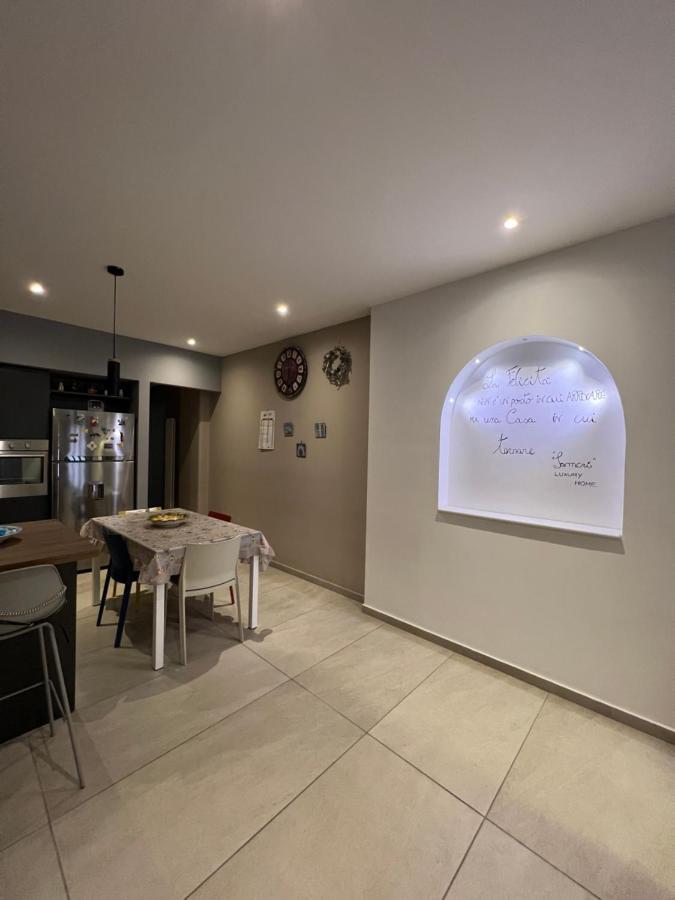 Samcri Luxury Home Катанія Екстер'єр фото